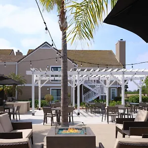 Newport Hotel